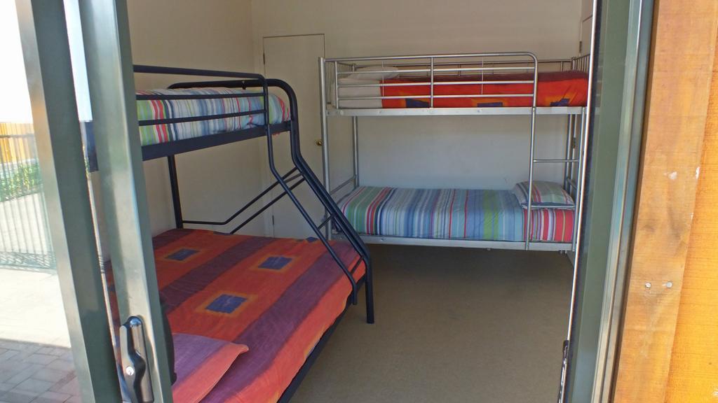 Bay Adventurer Backpackers & Apartments Paihia Kültér fotó