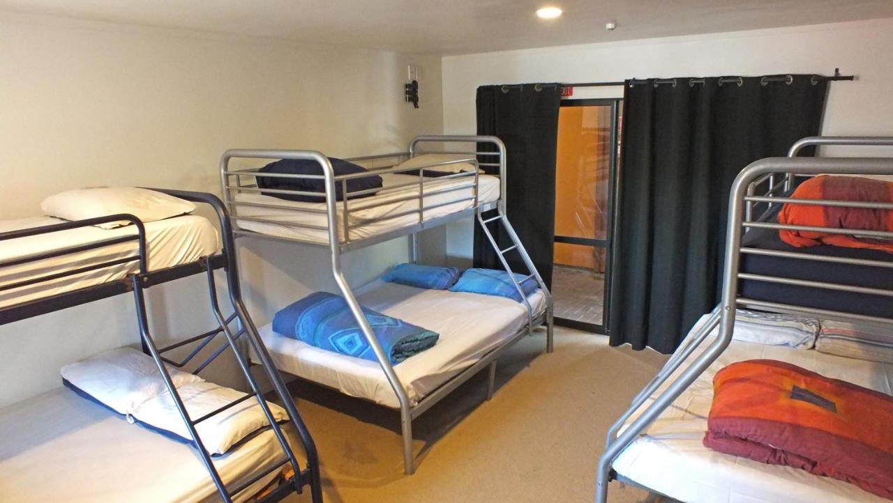 Bay Adventurer Backpackers & Apartments Paihia Kültér fotó